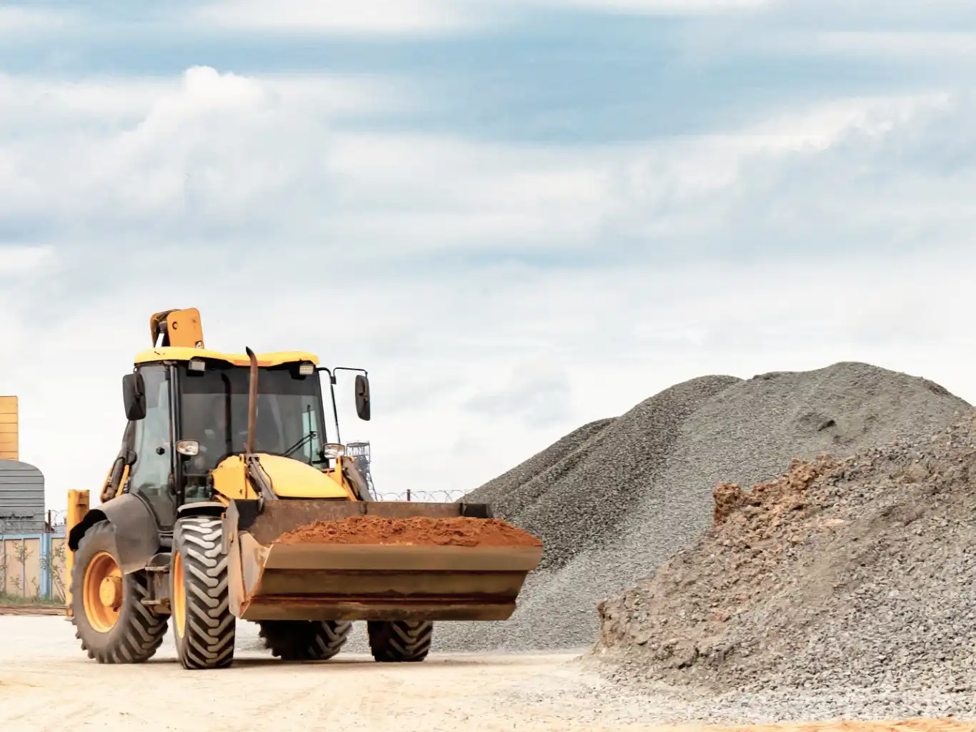 Scavo-per-nuove-costruzioni-modena Scavo-per-nuove-costruzioni-modena